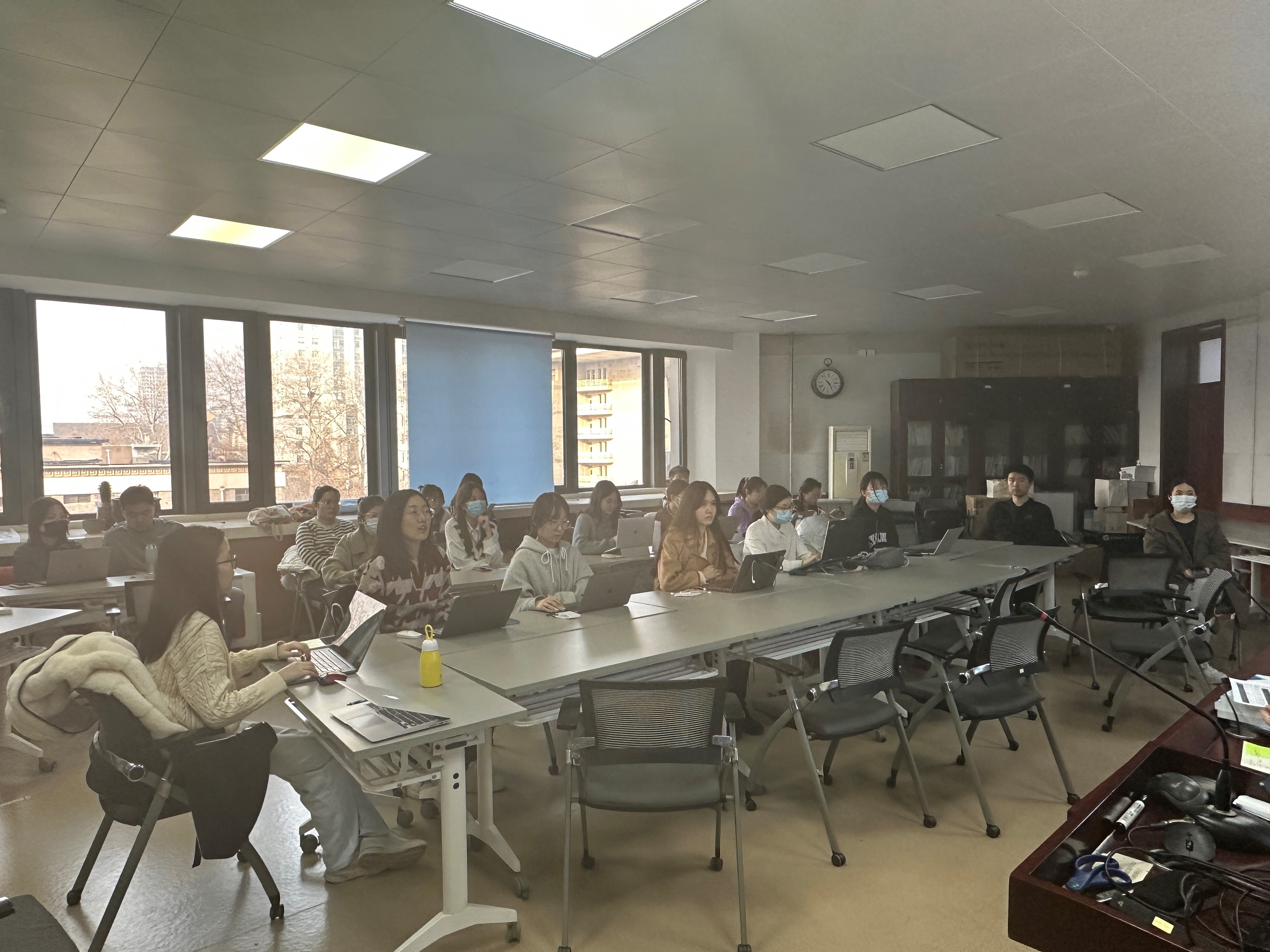 图1 就业联络员大会顺利开展.jpg