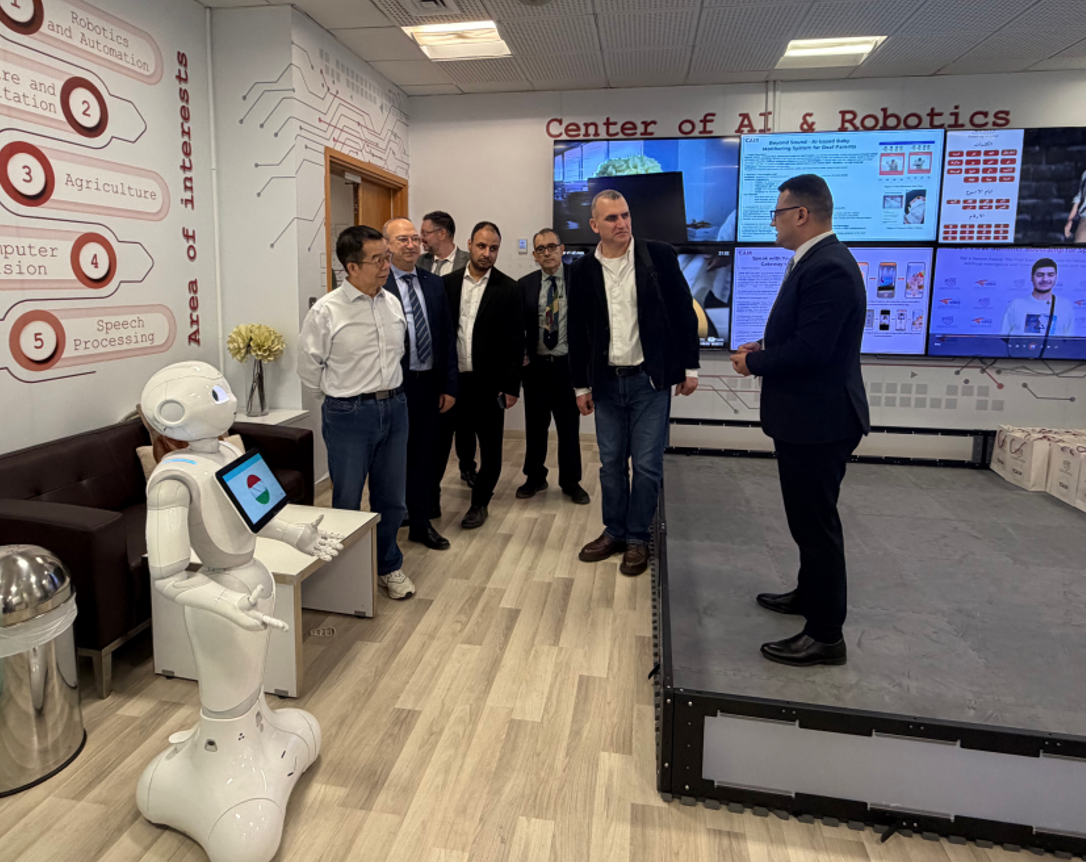 截屏2025-12-15 10.33.00.png