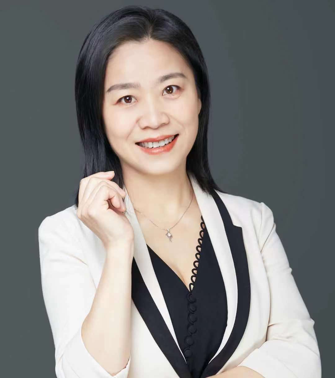 袁丽.jpg
