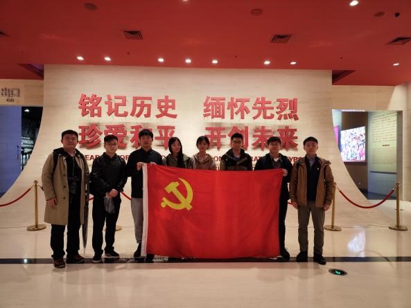 d6bac4d8f353676c2d3618137e2216b.jpg