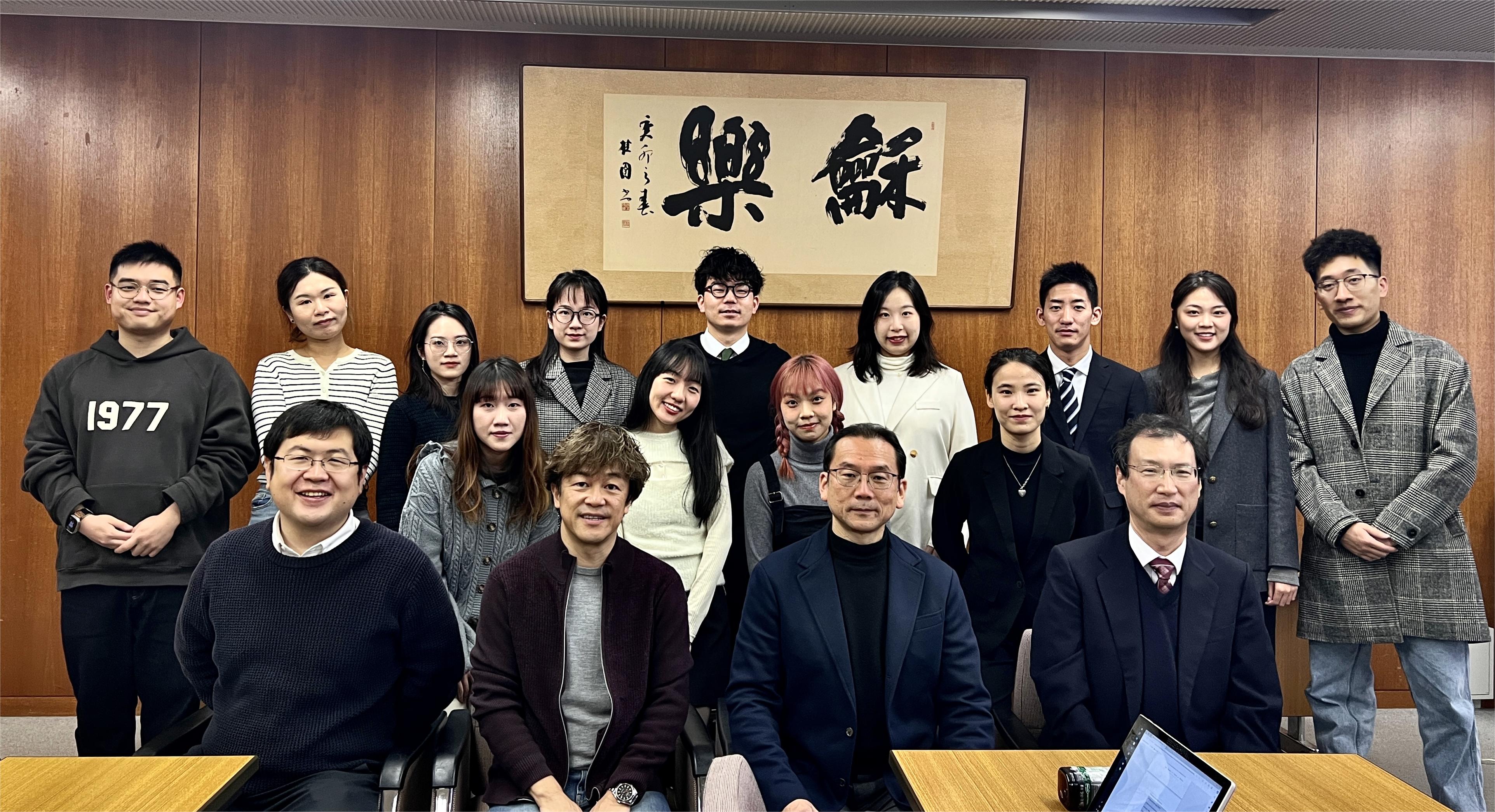 第十四届北京师范大学-广岛大学研究生论坛合影.jpg