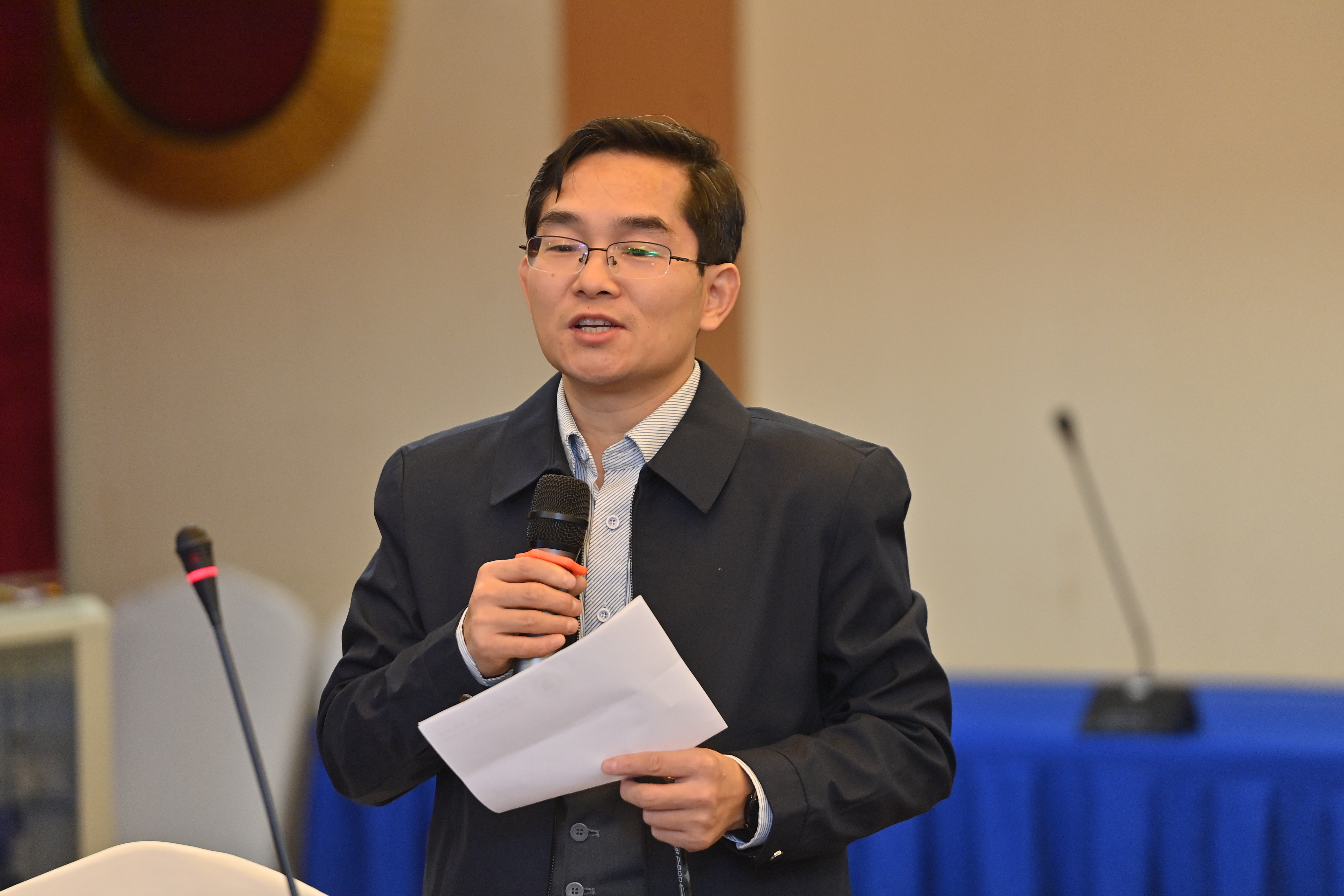 杨小敏.jpg