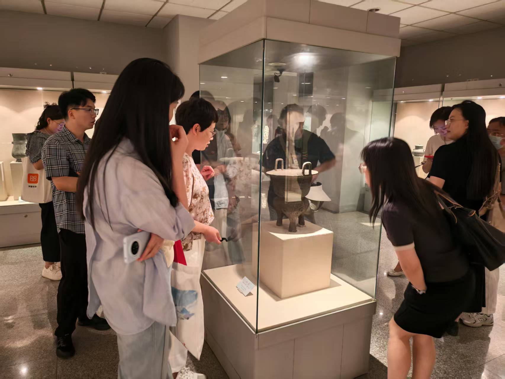 22-北师大文物博物馆现场教学.jpg