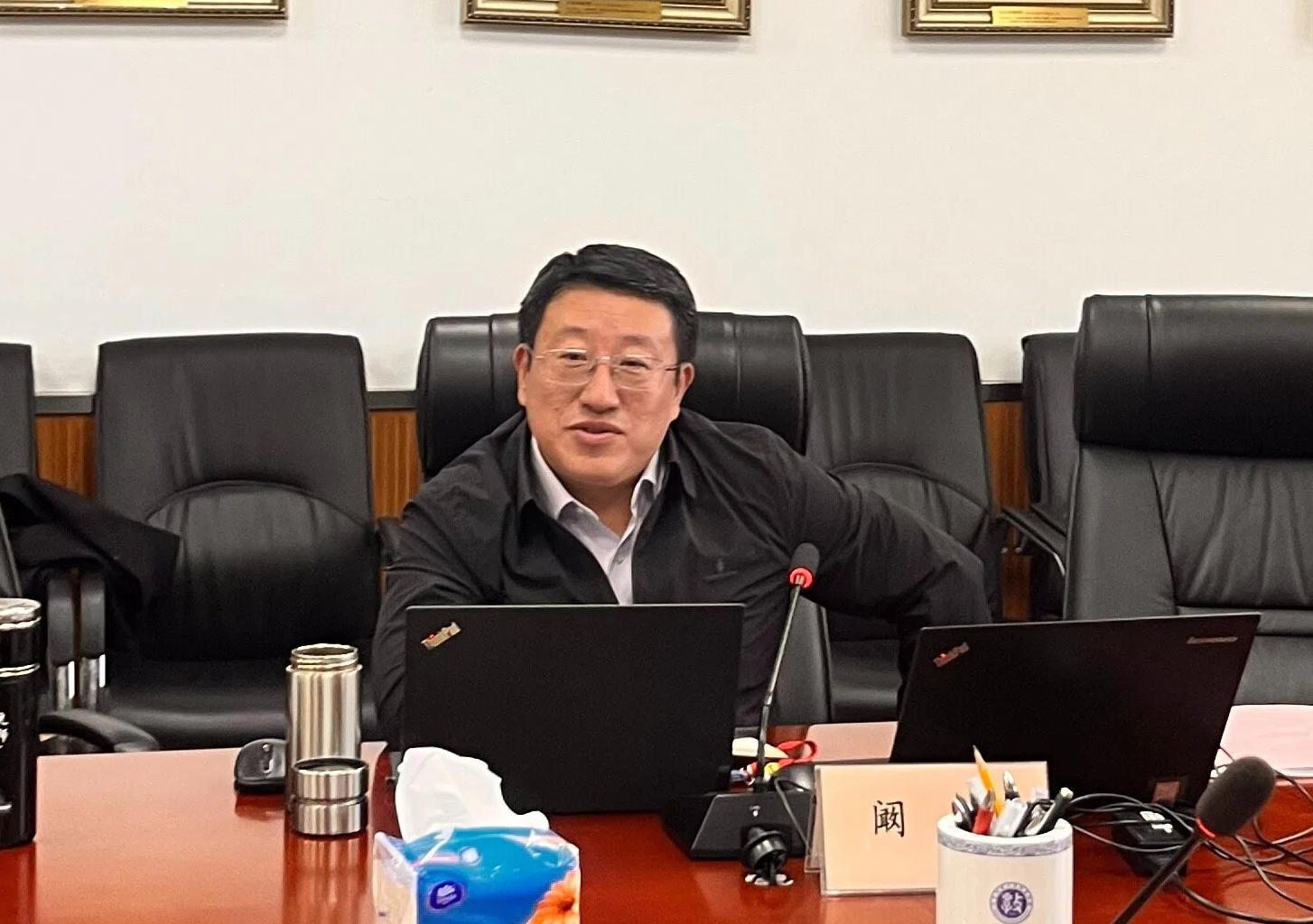 阚老师 (2).jpg