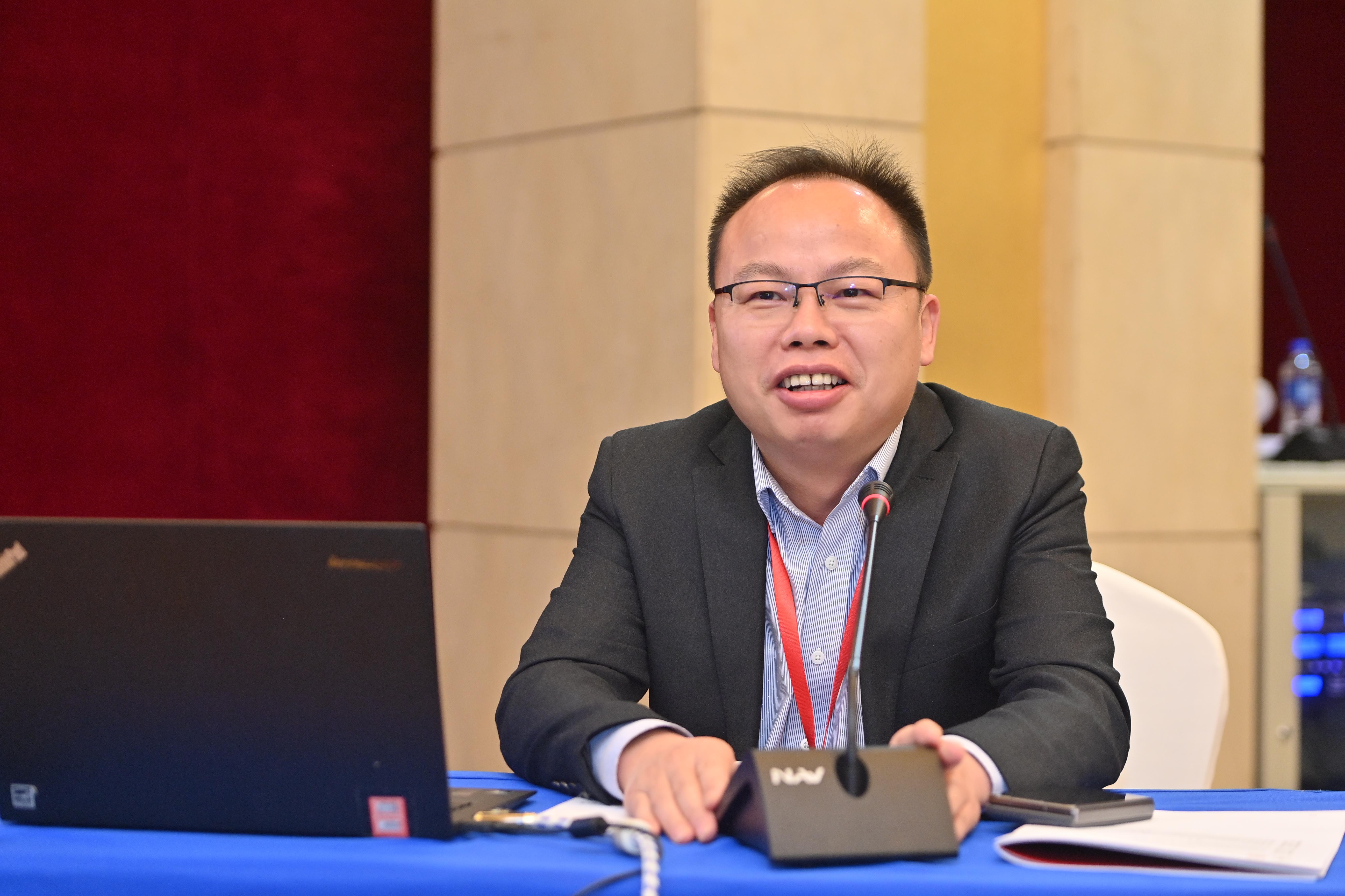刘学军.jpg