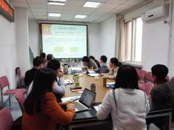 课程与教学换届2.jpg