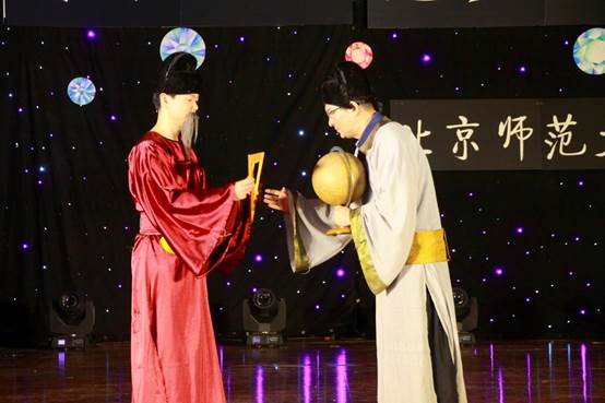 说明: E:\2——工会\2017年\20170417服饰大赛\20170531教职工服饰风采 一带一路,教育之光 马占祥摄\IMG_0896,.JPG
