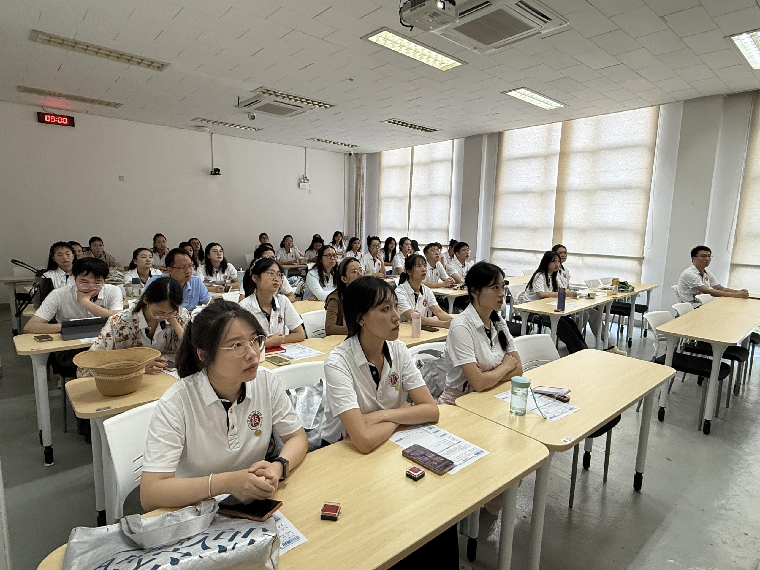 图2 珠海校区分会场.jpg