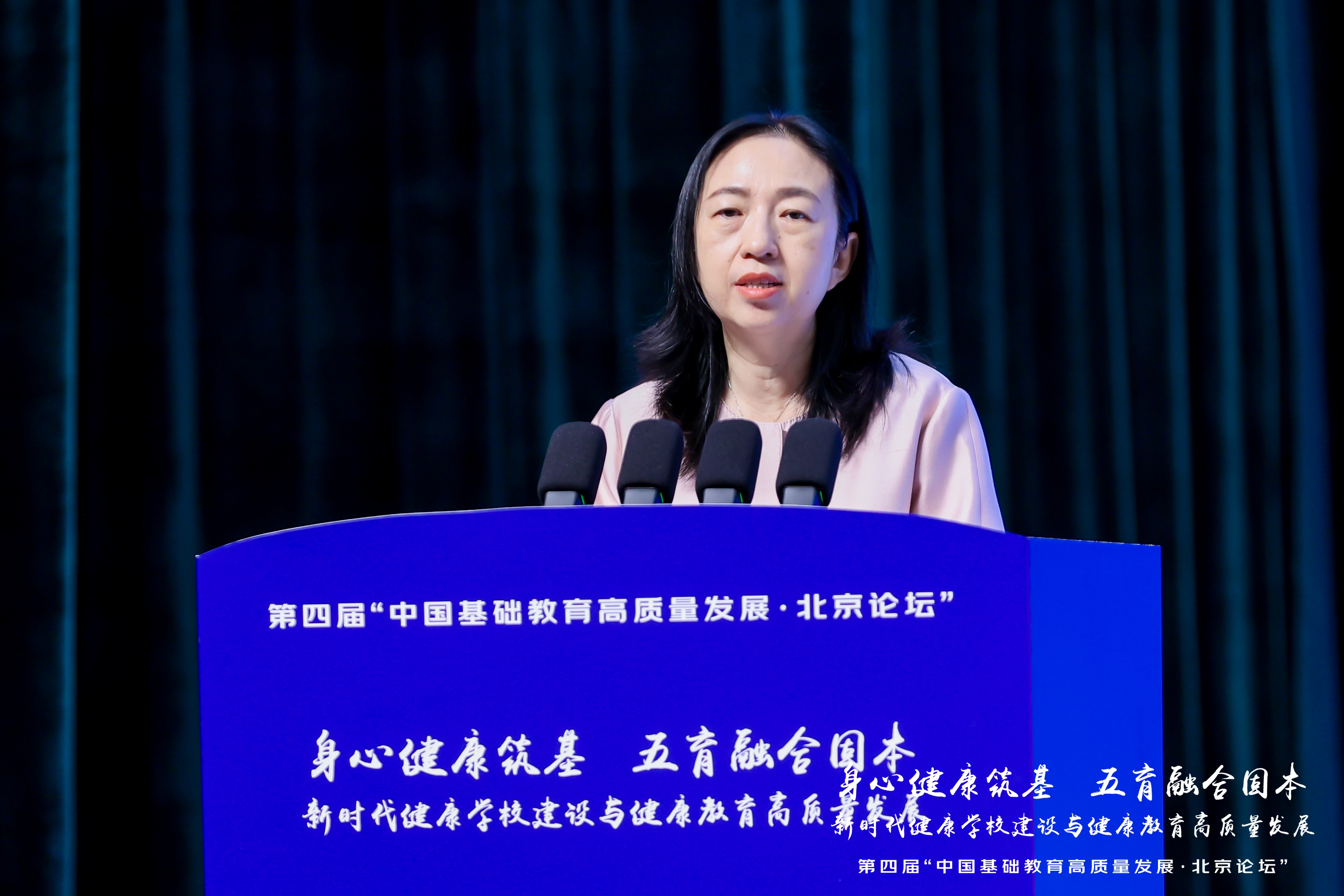聂杰英.jpg
